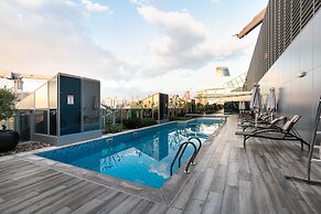 LUX 1BR Near B.khalifa