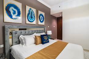Luxury 3BR Sarai Apt Sea View