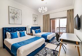 Luxury 3BR Sarai Apt Sea View