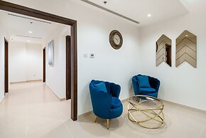 Luxury 3BR Sarai Apt Sea View