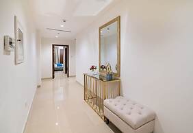 Luxury 3BR Sarai Apt Sea View