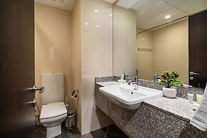 Luxury 3BR Sarai Apt Sea View