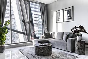 Premium Corner Apt 1BD in Jone w Canal View