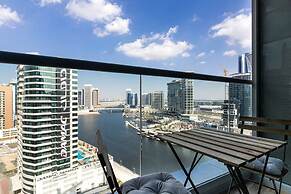 Premium Corner Apt 1BD in Jone w Canal View