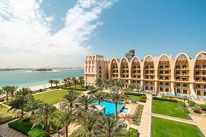 Pool View 1BR on Palm Jumeirah