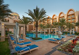 Pool View 1BR on Palm Jumeirah