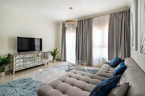 Stunning 2BR Apt Palm Jumeirah