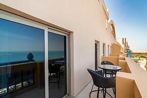 Stunning 2BR Apt Palm Jumeirah