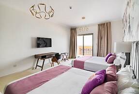 Stunning 2BR Apt Palm Jumeirah