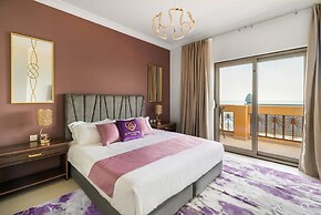 Stunning 2BR Apt Palm Jumeirah
