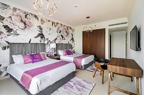 Stunning 2BR Apt Palm Jumeirah