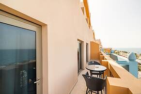 Stunning 2BR Apt Palm Jumeirah