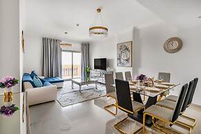 Stunning 2BR Apt Palm Jumeirah