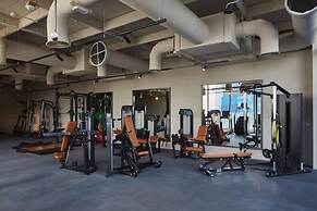 Deluxe Studio With Balcony Full Burj Khalifa View