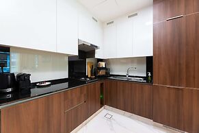 Stylish Studio in Iconic J ONE