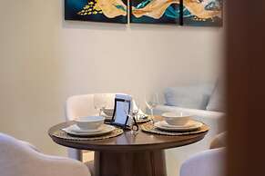 Stylish Studio in Iconic J ONE