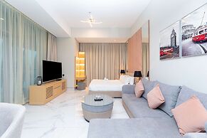 Stylish Studio in Iconic J ONE