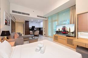Stylish Studio in Iconic J ONE