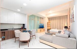 Stylish Studio in Iconic J ONE