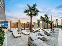 Deluxe Studio With Meydan View