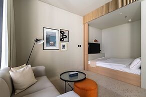 Deluxe Studio With Meydan View