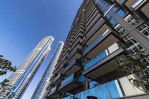 Luxurious 3Br Apt in Nobles Tower Full Burj View
