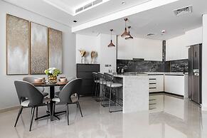 Luxurious 3Br Apt in Nobles Tower Full Burj View