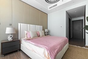 Luxurious 3Br Apt in Nobles Tower Full Burj View
