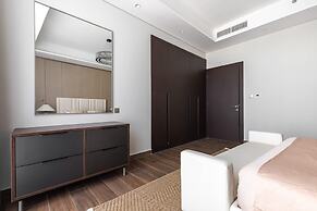 Luxurious 3Br Apt in Nobles Tower Full Burj View