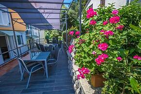 Apartments Villa  Borik