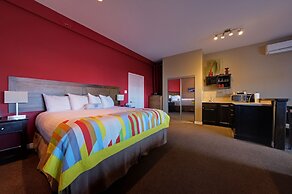 Seaside Suites