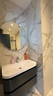 Blue Boutique Apartments 4