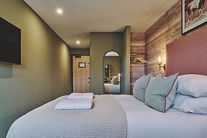 The Barn Hotel