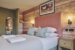 The Barn Hotel