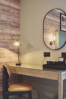 The Barn Hotel