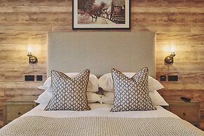 The Barn Hotel