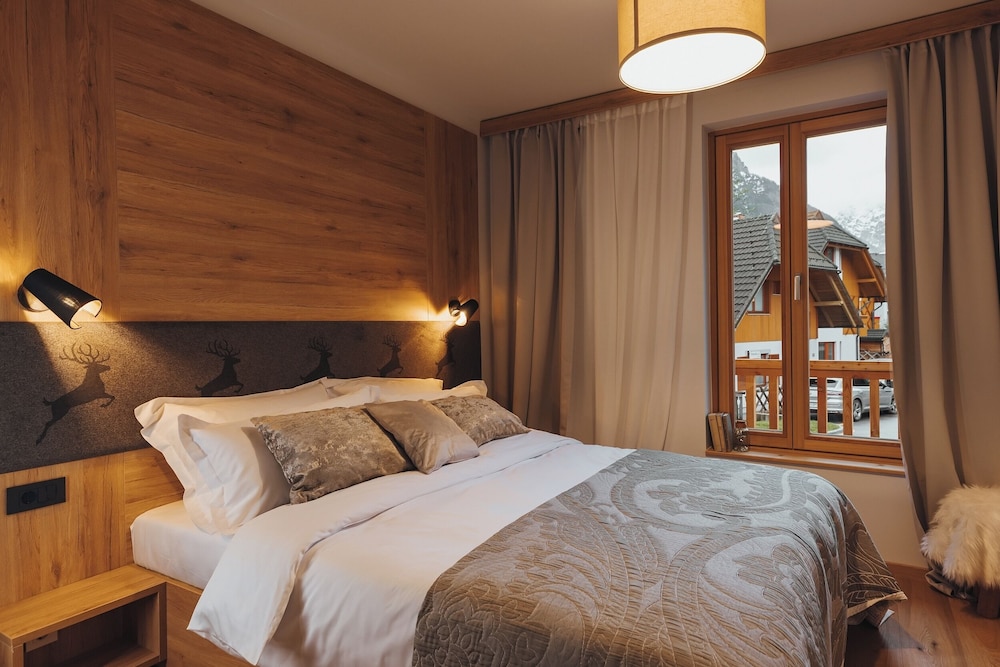 Goldhorn Chalet