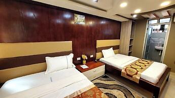 Chello Suites