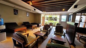 Chello Suites