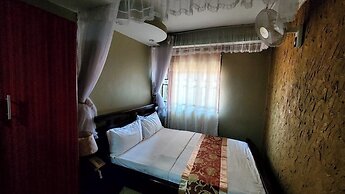 Chello Suites