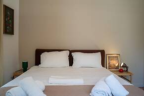 Eclectic Urban Nest in Heraklion