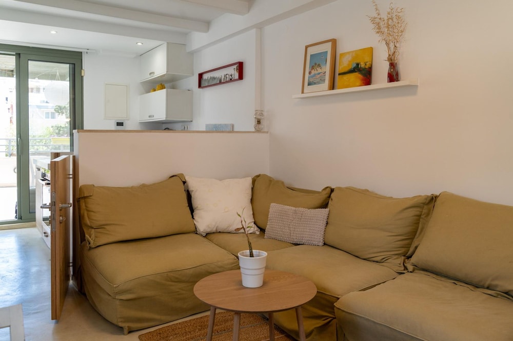 Eclectic Urban Nest in Heraklion