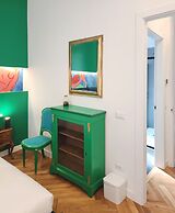 Prisma Rooms