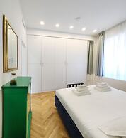 Prisma Rooms
