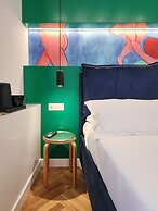 Prisma Rooms