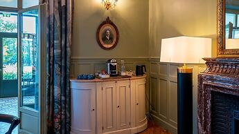 Villa Edmond Hôtel & Spa - Maison Blanche Bièvres