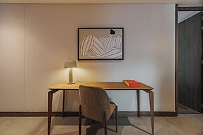 Morph by MOME Stays