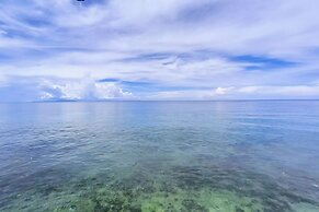 Marcnel Bayside Resort powered by Cocotel