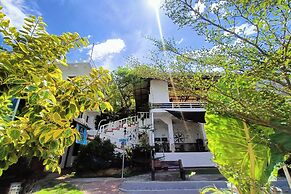Marcnel Bayside Resort powered by Cocotel