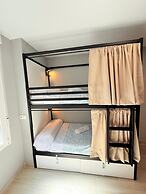 Hostel Vam Torrejon